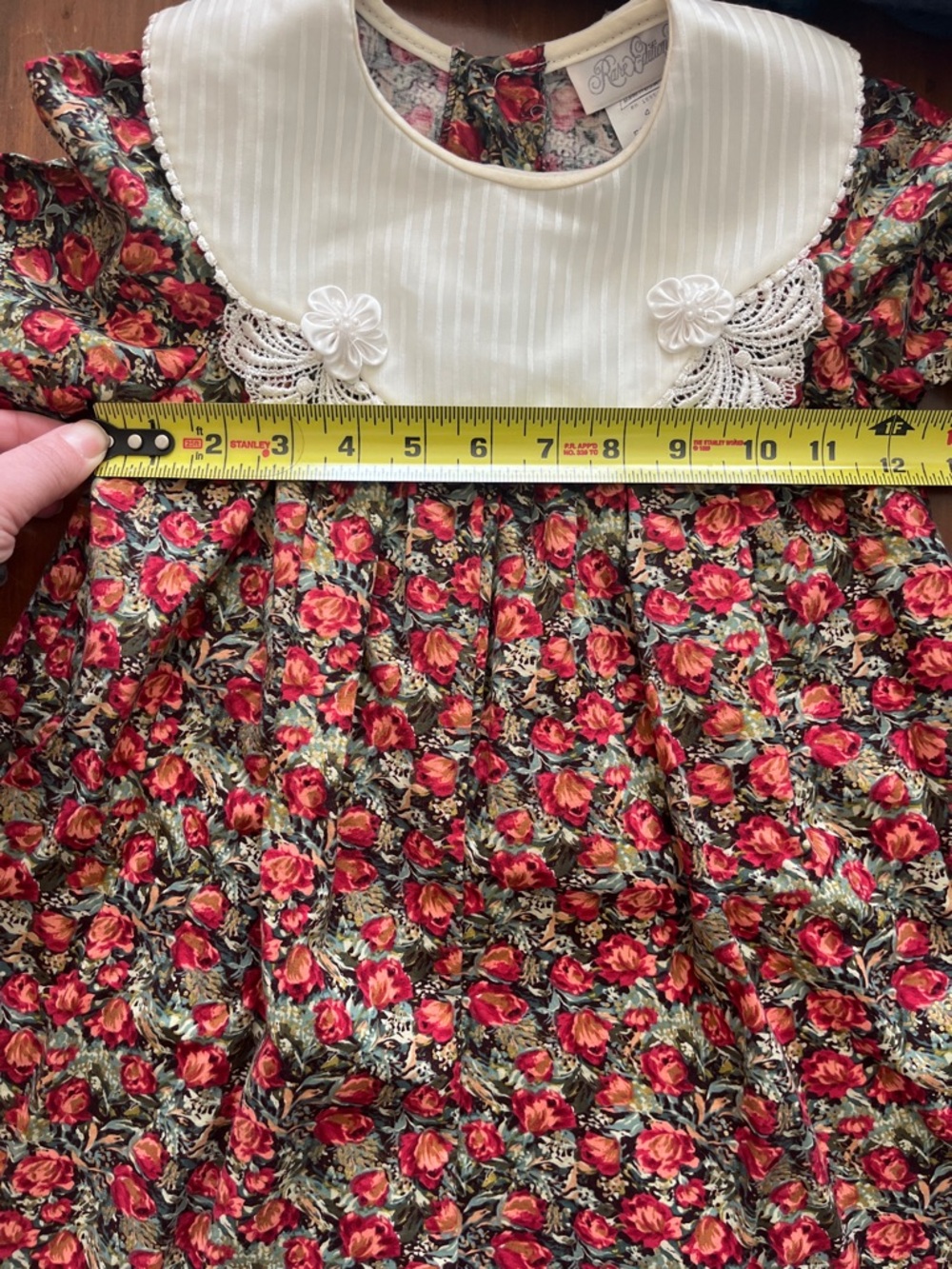 Little Girl Red Roses Dress with White Collar and White Lace at Bottom - Picture 14 of 14